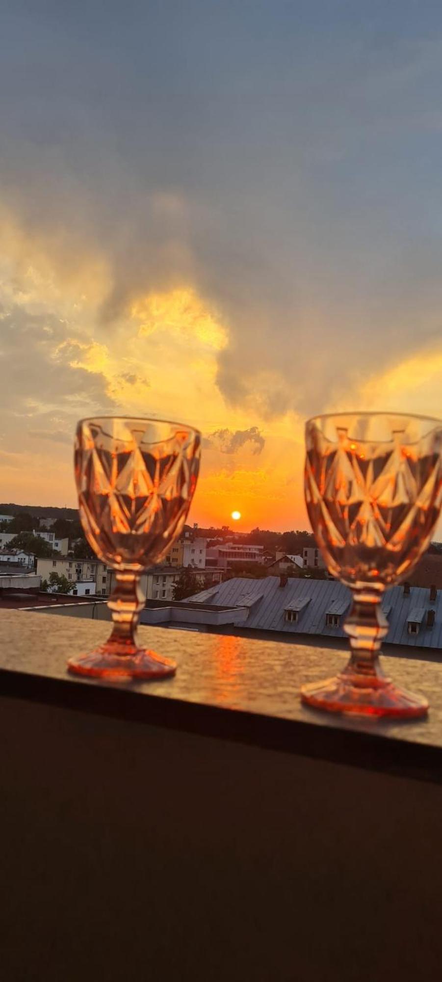 Pitesti Sunset View Zewnętrze zdjęcie